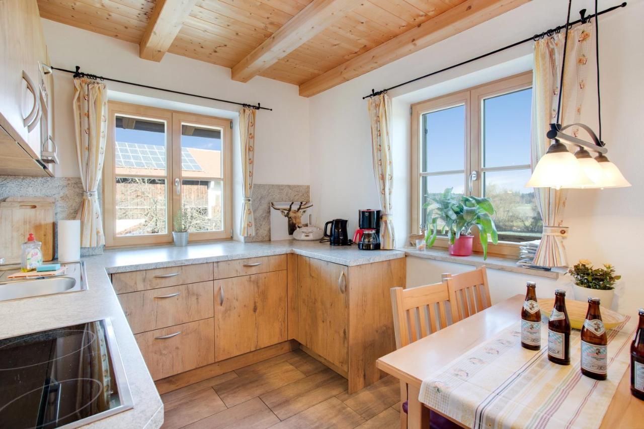 Ferienwohnung Seeblick Bad Heilbrunn Buitenkant foto